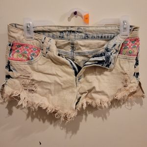 Rue 21 Aztec shorts distressed